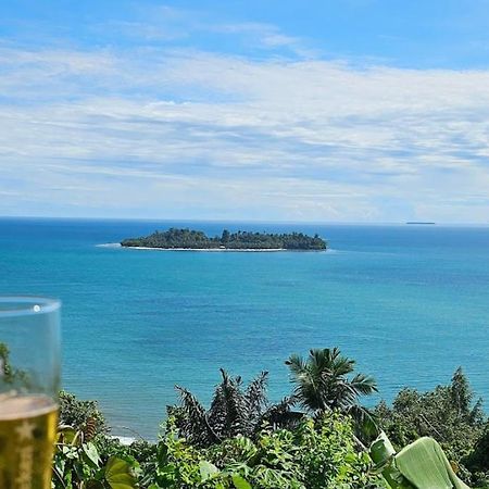 The View Padang, Amazing View, 8 Mins Mentawai Fast Ferry, Cold Beer,Close To Restaurants Exterior photo